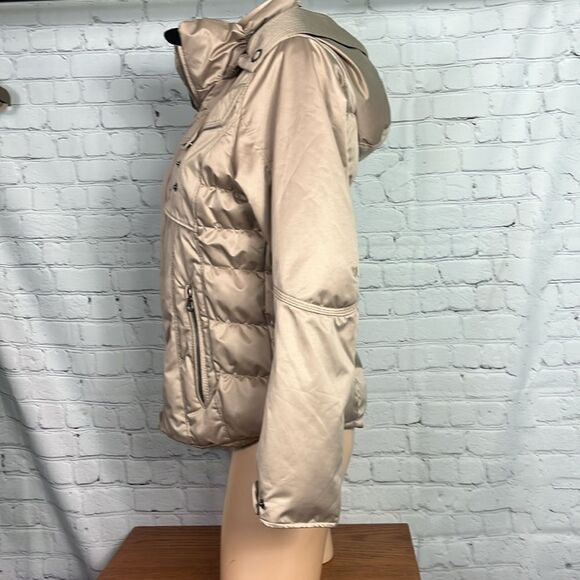 Obermeyer Leighton Champagne or gold full zip winter/ski jacket size 6 - Picture 3 of 16